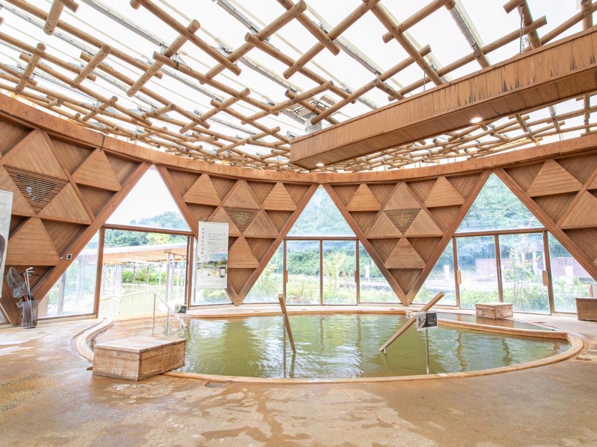 Hotel Kur Park Nagayu Nitta Zewnętrze zdjęcie